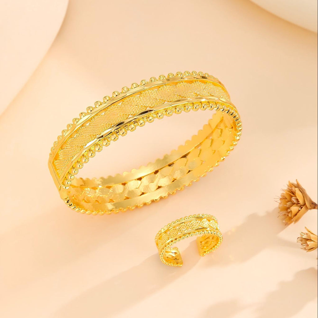 Vintage Gold-Plated Floral Cuff Bracelet & Ring Set (2 pcs)