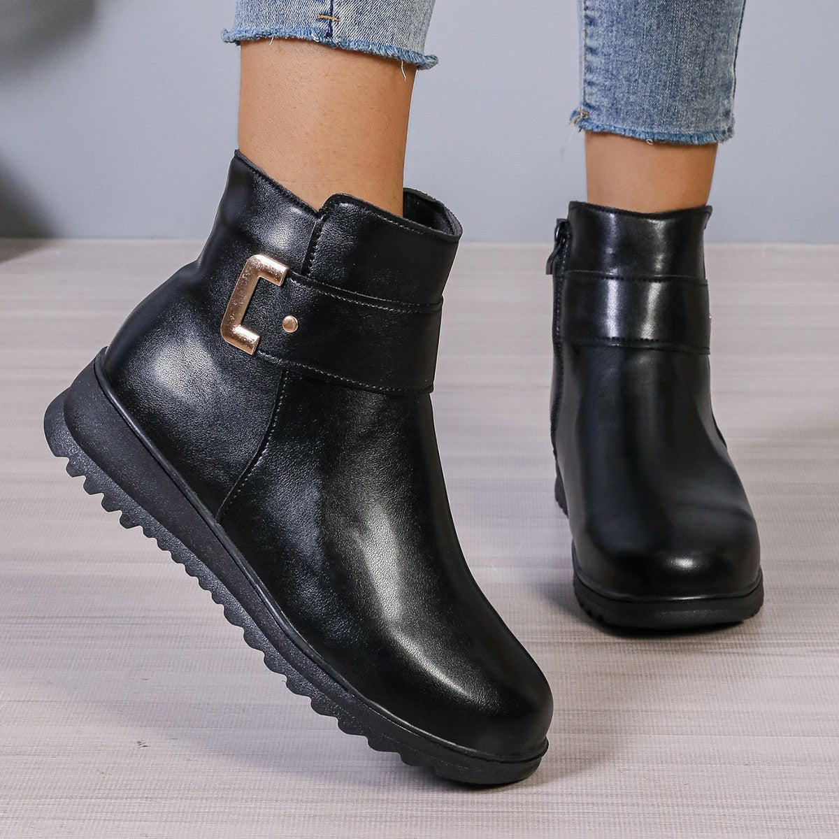 Fleece-Lined Side-Zip Ankle Boots – Women's