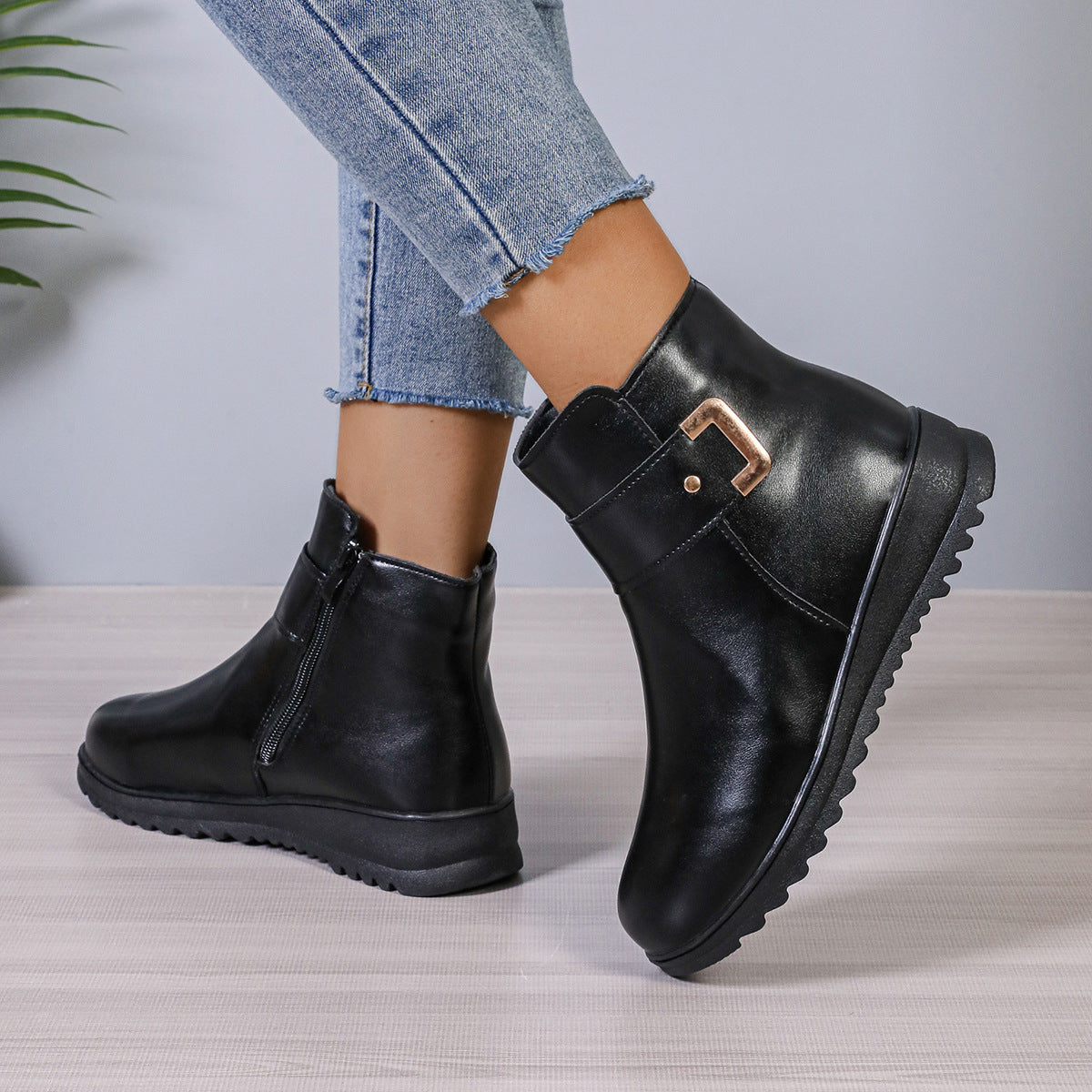 Fleece-Lined Side-Zip Ankle Boots – Women's