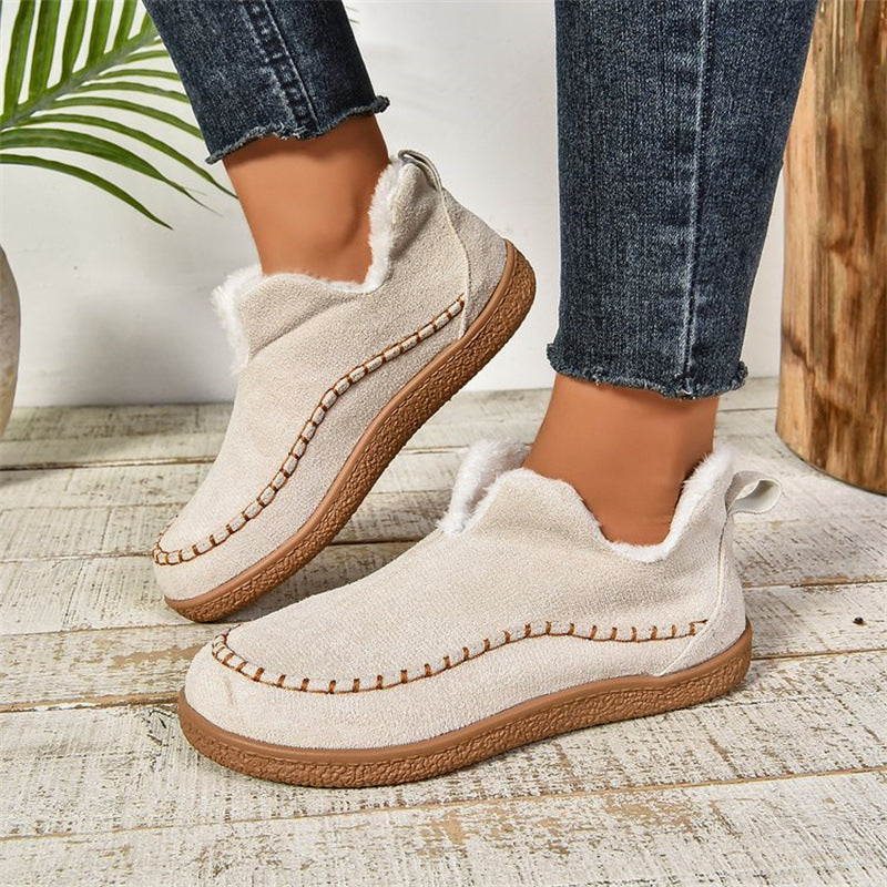 V-Cut Plush-Lined Ankle Snow Boots – Women's
