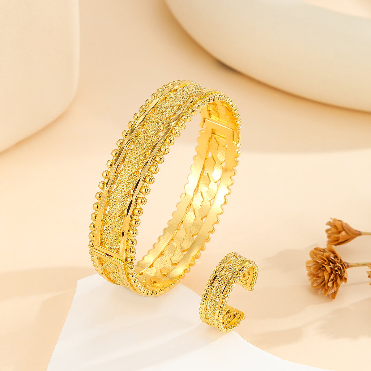 Vintage Gold-Plated Floral Cuff Bracelet & Ring Set (2 pcs)