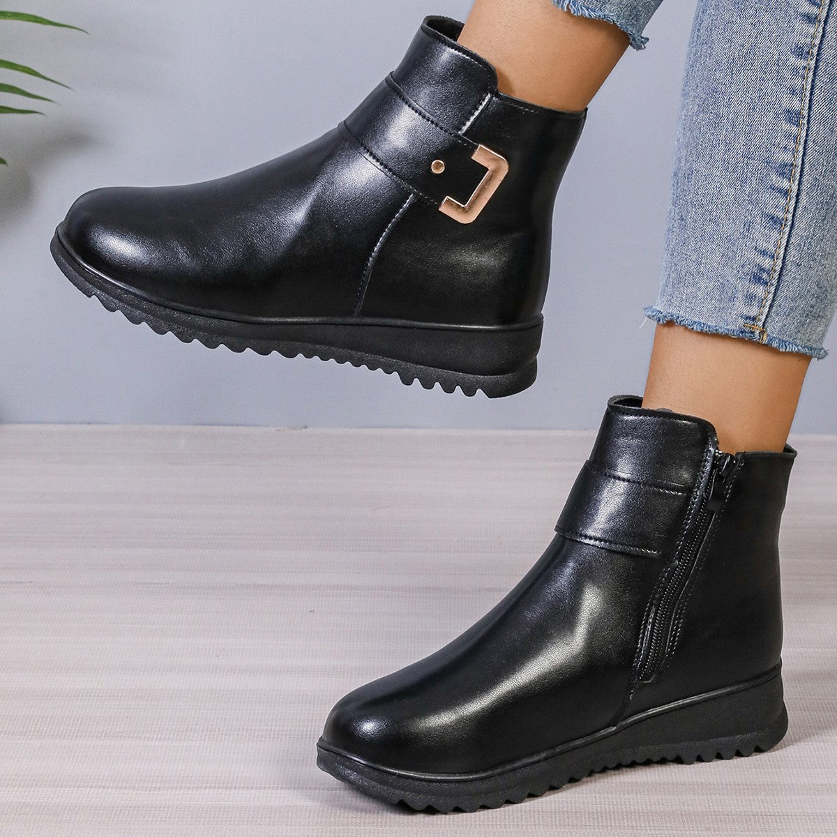 Fleece-Lined Side-Zip Ankle Boots – Women's