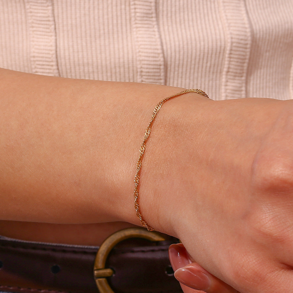 Water Wave Chain – 18K Gold-Plated Stainless Steel Bracelet or Necklace