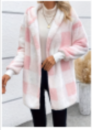 Oversized Plaid Knit Cardigan – Women's