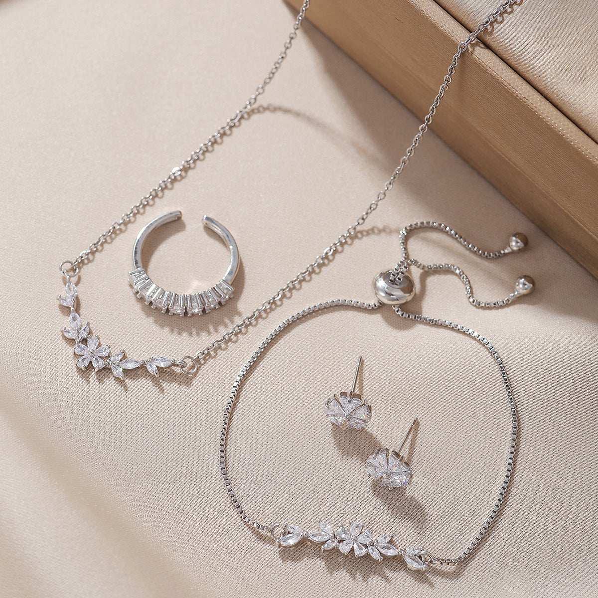 Zircon Flower 5-Piece Jewelry Set – Silver-Tone